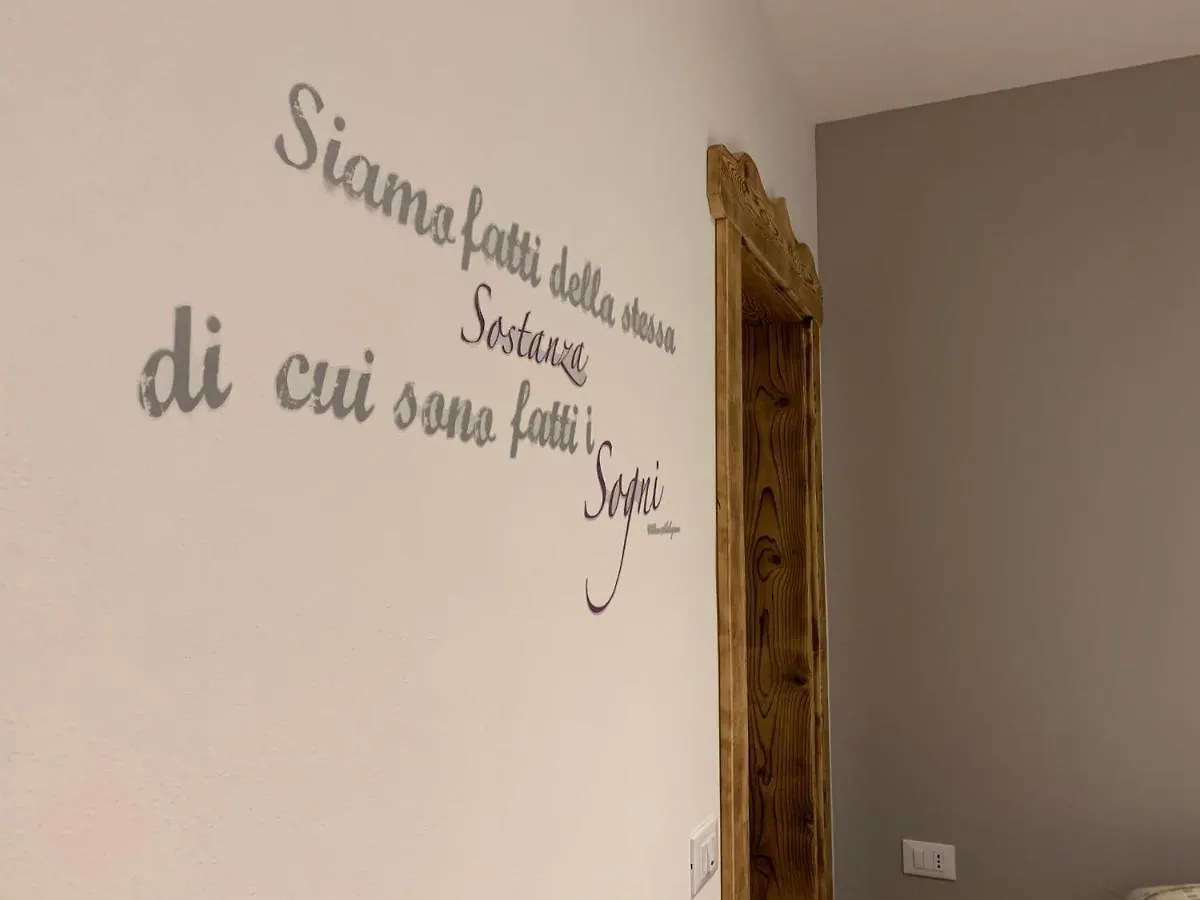 Appartamento Rustico Candide Apartment