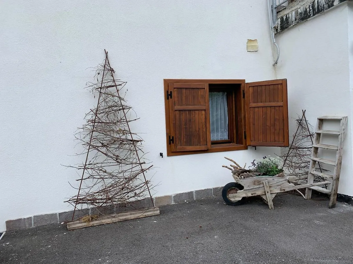 Appartamento Rustico Candide 0*,